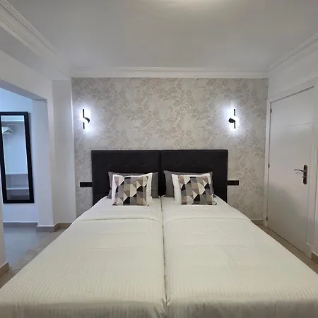 Apartment Duplex Premium Con Terraza Los Cristianos (Tenerife)