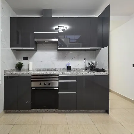 Duplex Premium Con Terraza Daire Los Cristianos (Tenerife)